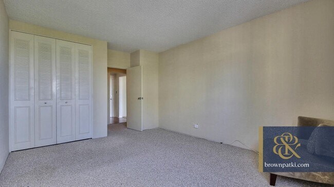 Building Photo - 1200 Gough St