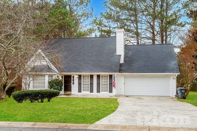Building Photo - 2207 Meadow Valley Cir