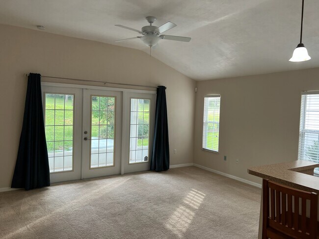 Building Photo - 6368 NW 109th Pl