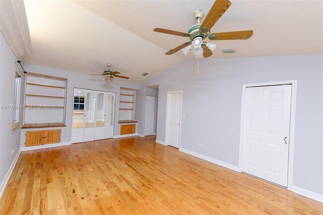 Building Photo - 14471 SW 139th Ave Cir W