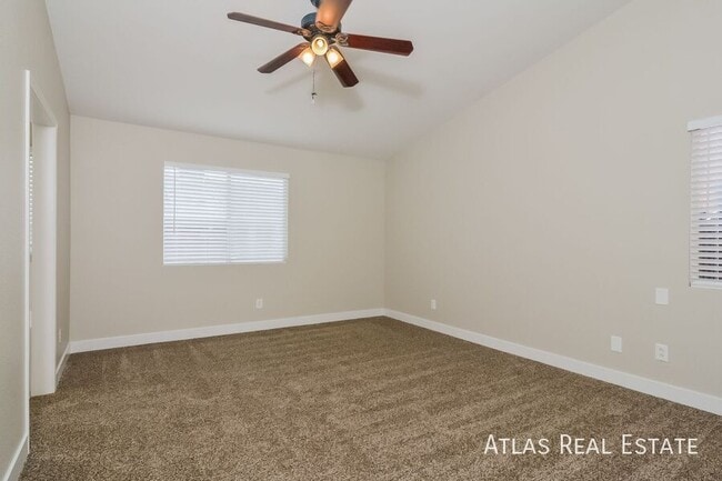 Building Photo - 6093 Bing Cherry Dr