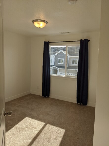 Building Photo - 1984 N 3830 W