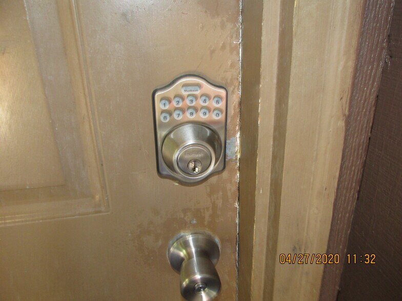 Coded Lock - 799 Donnell Blvd