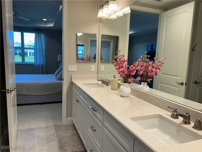 Building Photo - 2647 Seychelles Cir