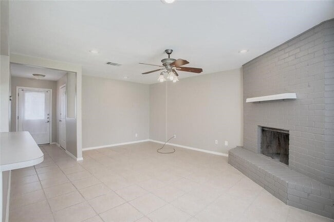 Building Photo - 6409 Patino Ct