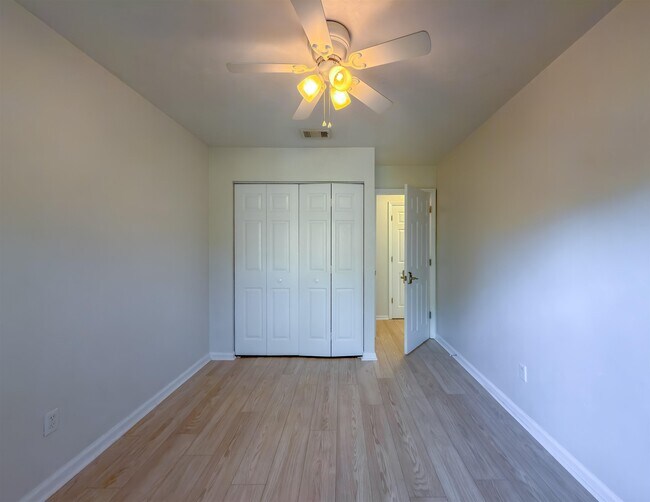 Building Photo - 1340 Hancock St