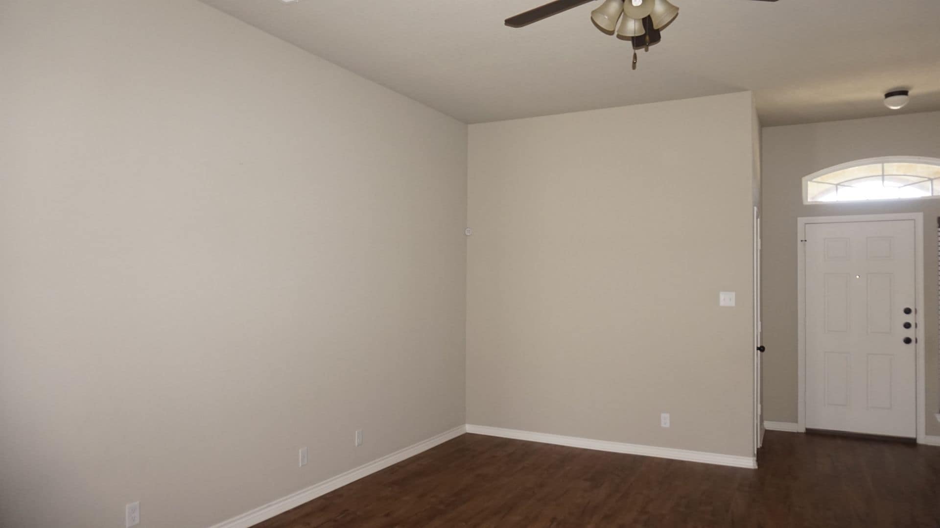 Building Photo - 6500 Castle Gap Dr