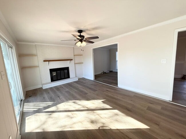 Building Photo - 140 Stone Mill Dr