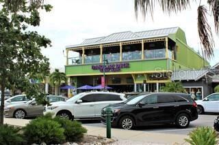 Building Photo - 722 S Boulevard of the Presidents