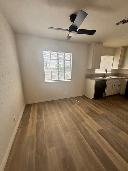 Building Photo - 7502 9th St