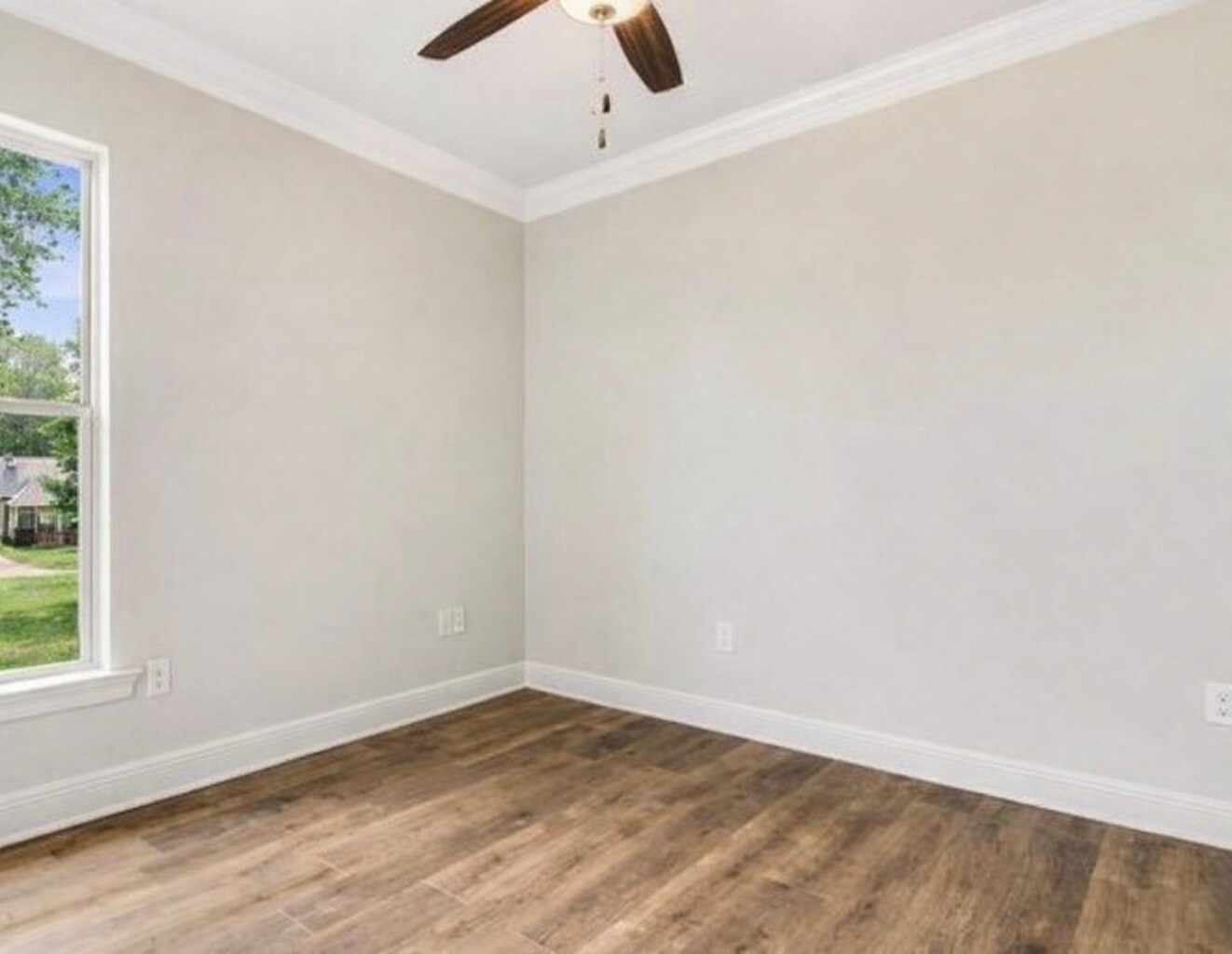 Building Photo - 103 Ella Hill St