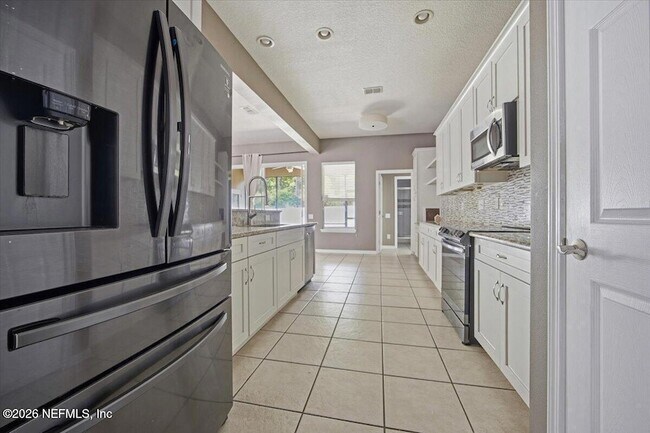 Building Photo - 10642 Roundwood Glen Ct