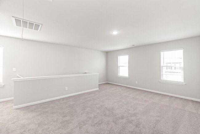 Building Photo - Modern Living in Stoneygreen | Open Concept + Loft + Private Backyard