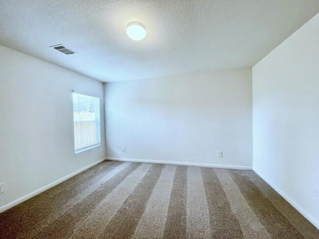 Building Photo - 13010 Sorrento Bay Dr