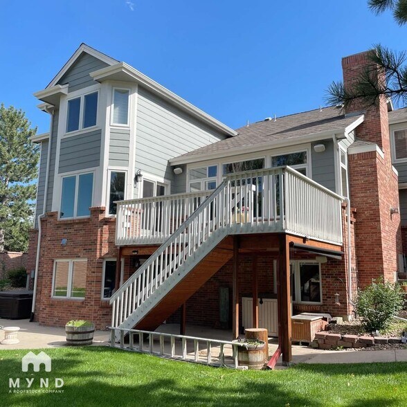 Building Photo - 14083 E Fair Ave