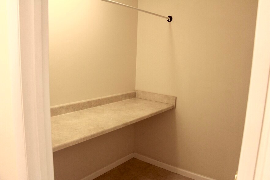 Laundry room folding table - 526 St Paul St