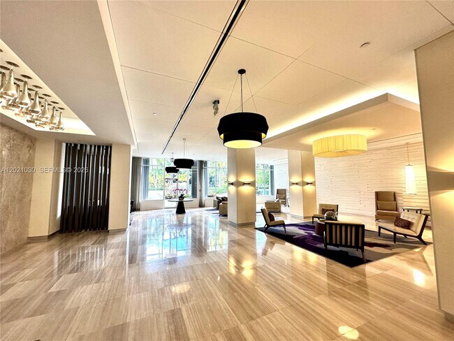 Building Photo - 100 Bayview Dr