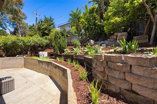 Building Photo - 2234 Santa Ynez Ave