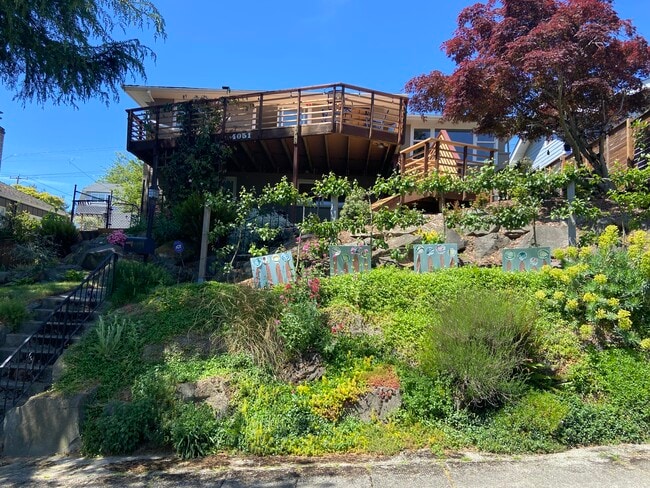 Building Photo - 4051 38th Ave SW