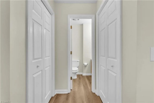 Building Photo - AVAILABLE NOW!