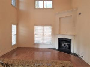 Building Photo - 101 Longwood Place