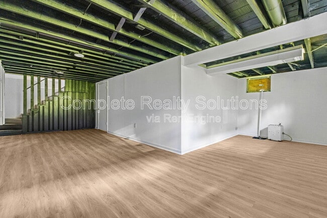 Building Photo - 6232 Witsell Ave