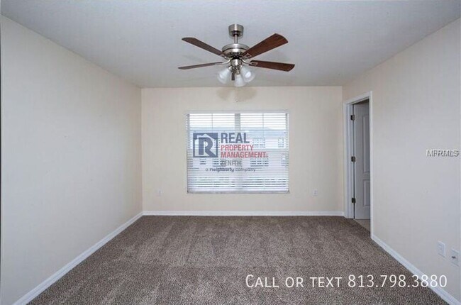 Building Photo - 2522 Lexington Oak Dr