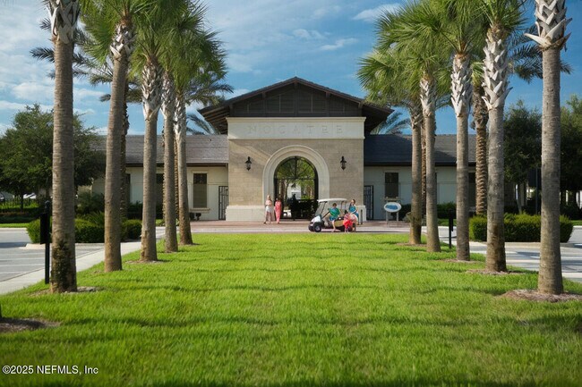 Building Photo - 445 Vista Lake Cir
