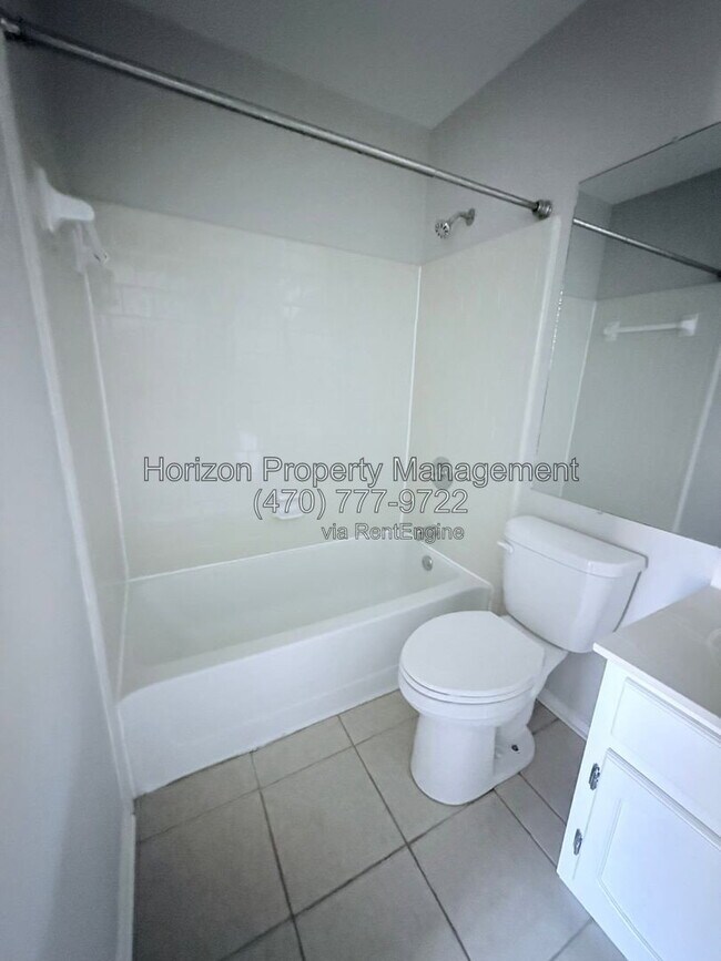 Building Photo - 3924 Hancock Cir
