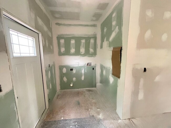 Building Photo - NEW CONSTRUCTION PRE-LEASING FOR AUGUST 2025!