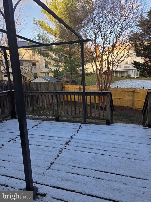 Building Photo - 17535 Longview Ln