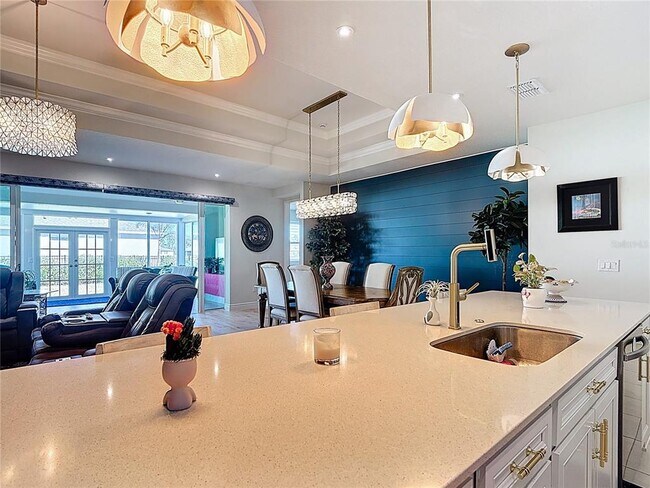 Building Photo - 6485 Shimmering Shrs Ln