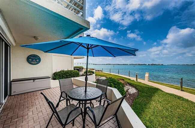 Building Photo - 6105 Bahia Del Mar Cir