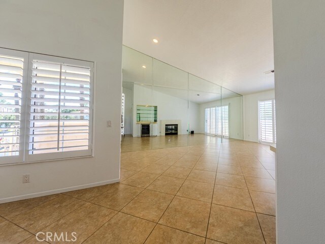 Building Photo - 363 Muirfield Dr