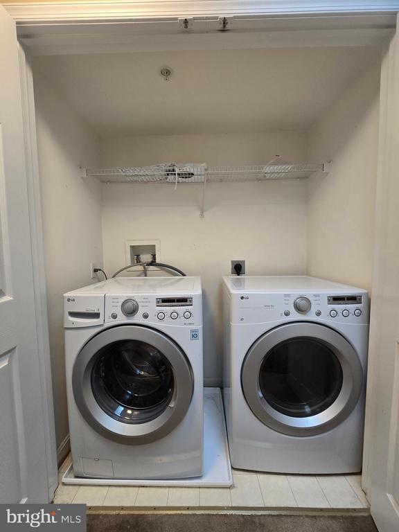 Building Photo - 18715 Sparkling Water Dr