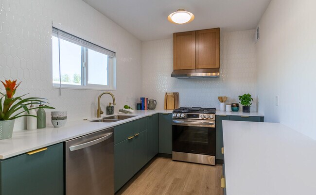 Building Photo - 41615 Morningside Ct