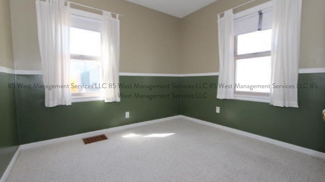 Building Photo - 259 Leyden Ave SW