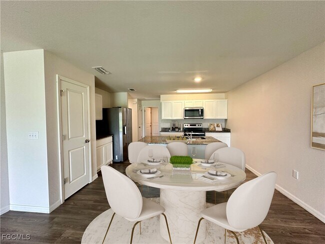 Building Photo - 9124 Aegean Cir