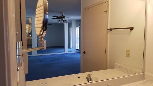 Building Photo - Home For Rent - Great Location on the Westside w/ Refrigerated Air!