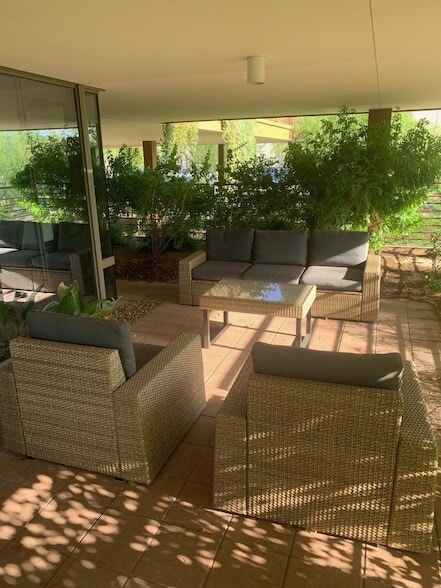 Building Photo - 7117 E Rancho Vista Dr