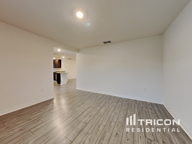 Building Photo - 4548 Breccia Ln