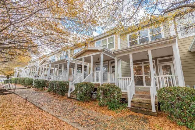 Front - 1105 Druid Ave