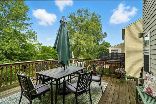 Building Photo - 3749 Whisper Creek Dr