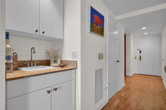 Building Photo - 4779 Collins Ave