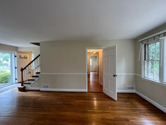 Building Photo - 4408 Glenridge St