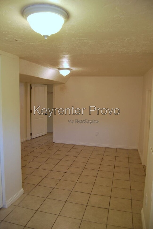 Building Photo - 853 Memmo Dr
