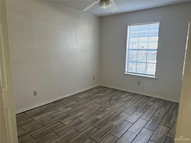 Building Photo - 15 N 24th St