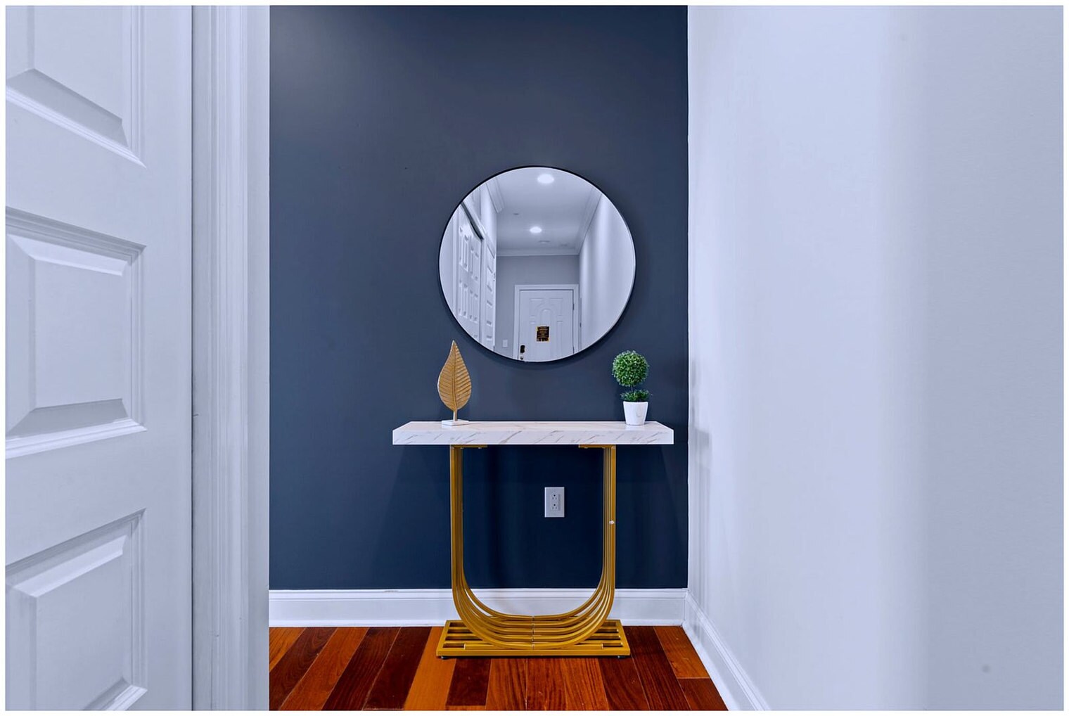 Building Photo - 1421 N 5th St