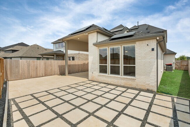 Building Photo - 2203 Fresh Flower Wy
