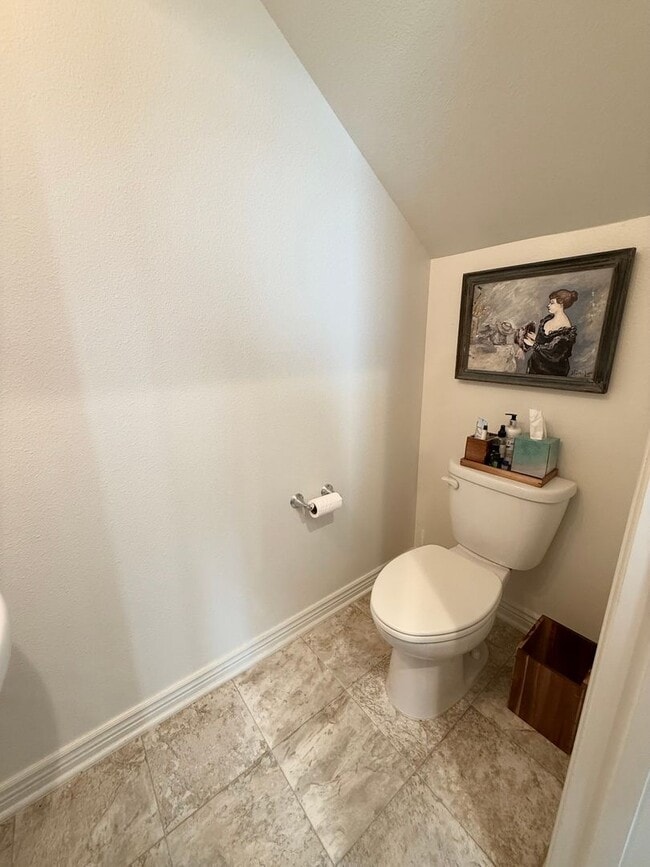 Building Photo - Templeton Ranch 3 Bedroom 2 Bathroom Single Family Home Available 3/15/26